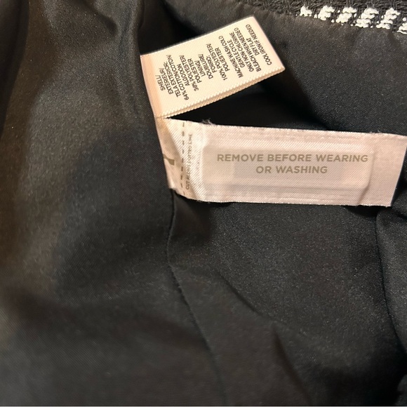 Ann Taylor LOFT Black and White Tweed Mini Skirt - Size 4 - Picture 8 of 10